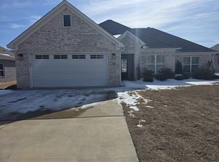 709 Dawsons Pointe Ave, Bryant, AR 72022