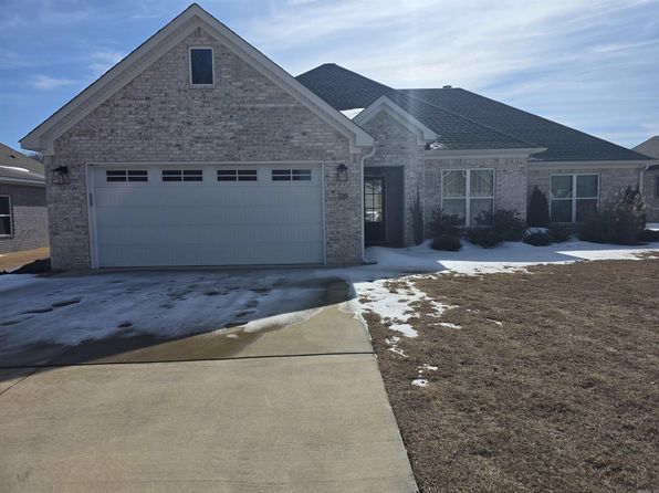 709 Dawsons Pointe Ave