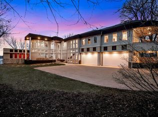 6509 Eagle Lake Dr, Osseo, MN 55369