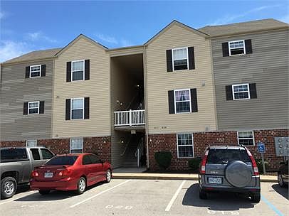 2nd image of 8122 Welsh Dr