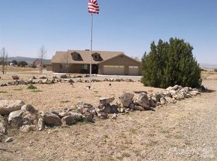 24750 N Donkey Dr, Paulden, AZ 86334