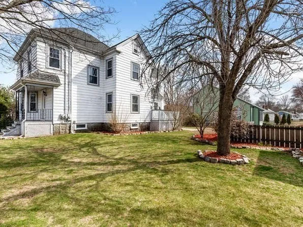 10 Conant St, Beverly, MA 01915