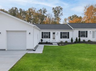 Hangar Flats, Batavia, OH 45103