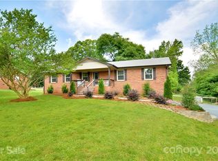 5539 Barnsdale Ln, Mint Hill, NC 28227