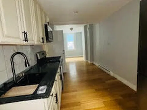 2657 Kensington Ave, Philadelphia, PA 19125