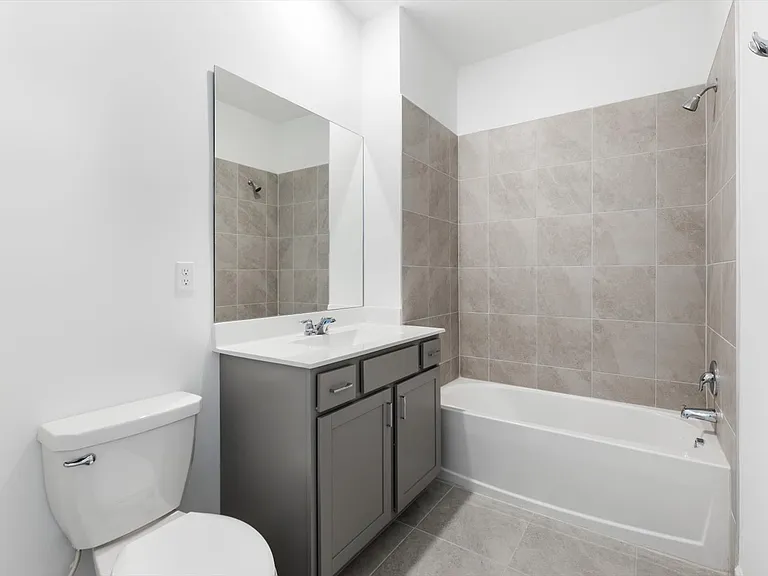 6435 Seabright Ter — Photo 24