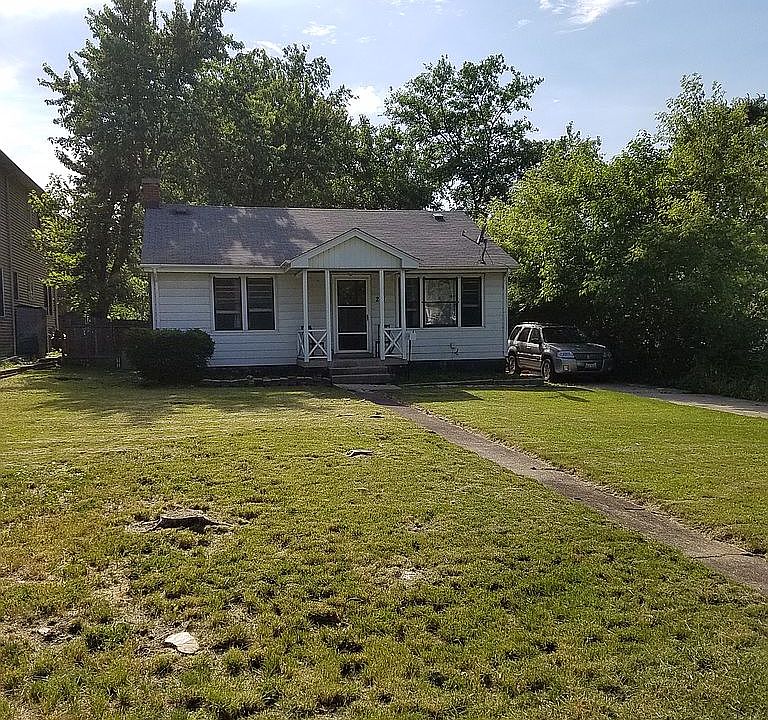 1st image of 234 S Cass Ave