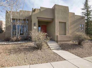 6 Bajada Pl, Santa Fe, NM 87508