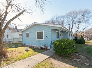 527 S Desplaines St, Joliet, IL 60436