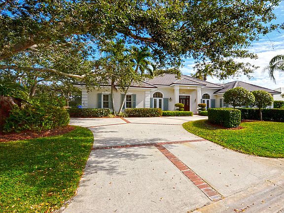 3rd image of 120 Riverway Dr