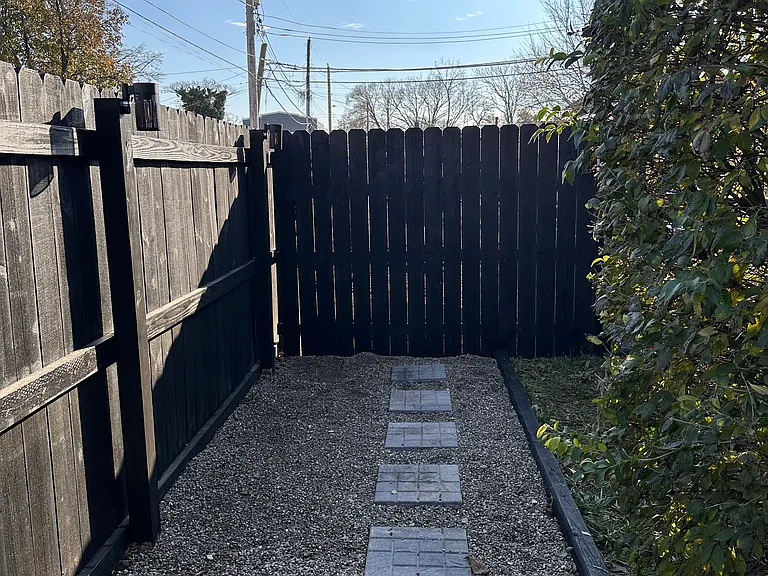 Camden Ave — Photo 8