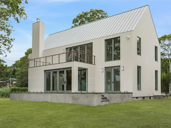 6370 Skunk Lane, Cutchogue, NY 11935