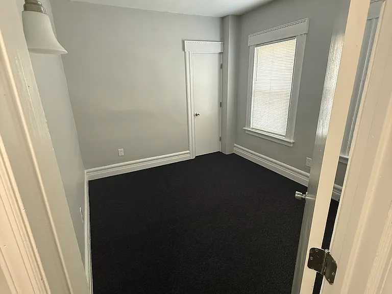 1-169 Woodside Ave #1 — Photo 17