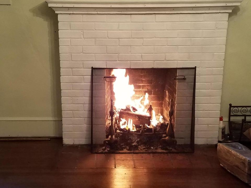 2nd image of 1439 Orange Ave NW