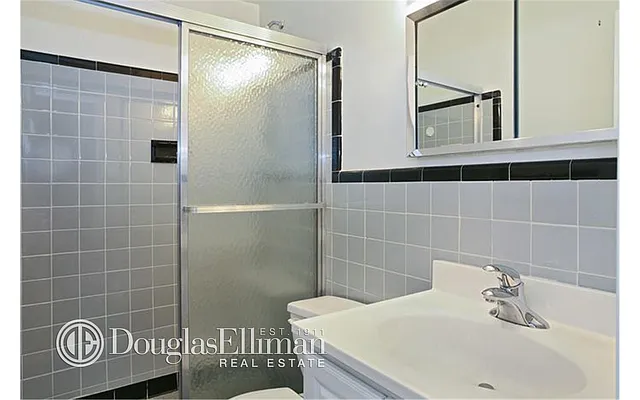 Sold by Douglas Elliman | media 19