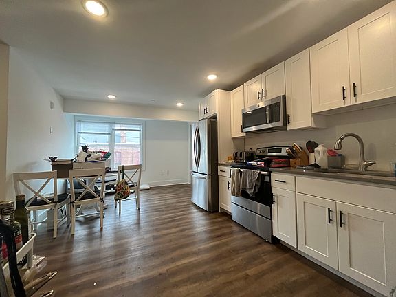 4th image of 3501 Haverford Ave APT 5