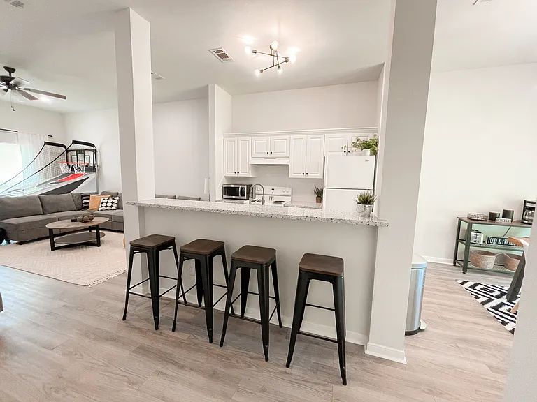 11240 Gray Wolf Trl — Photo 4
