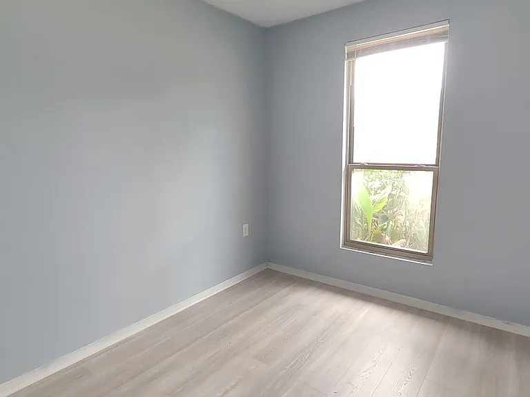 8437 Garland St #B — Photo 5