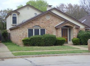 2413 Pecan Grove Ct, Irving, TX 75060