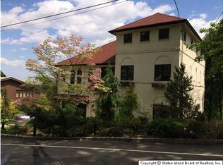 72 Douglas Rd, Staten Island, NY 10304