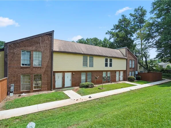 3160 Citrus Ct, Decatur, GA 30034