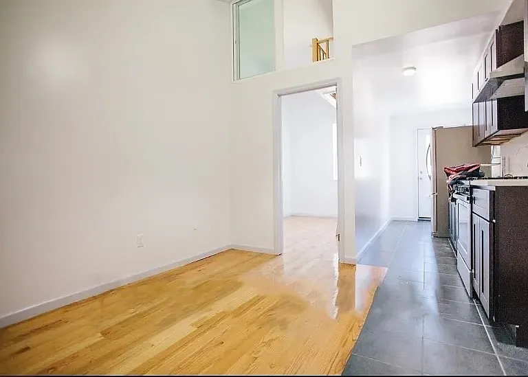 203 Wilson Ave #1A — Photo 1