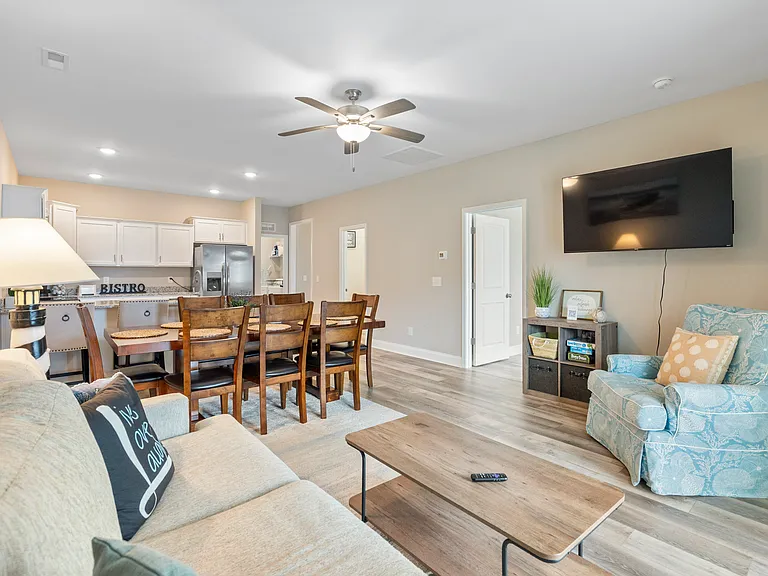 124 Bridge Point Cir — Photo 19