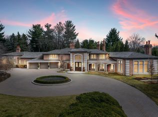 362 Keswick Rd, Bloomfield Hills, MI 48304