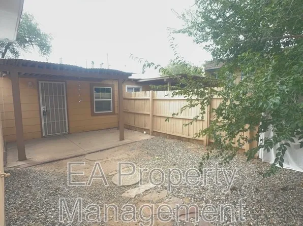 529 Alvarado Dr SE #D, Albuquerque, NM 87108