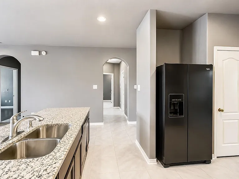 2507 Galley Ridge Dr — Photo 6