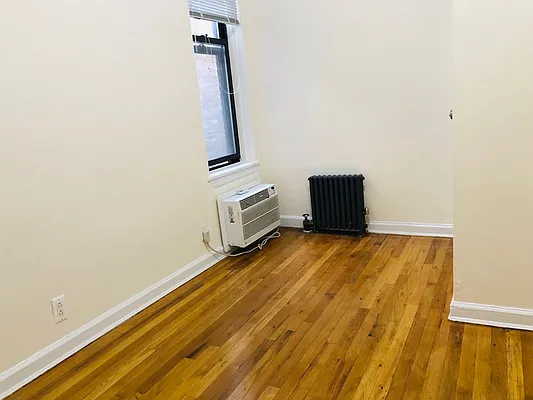 Rented by Urban Real Estate Inc | media 19