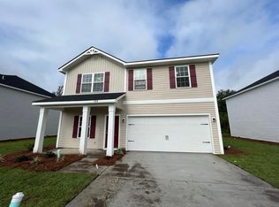 288 Brightleaf Cir, Hinesville, GA 31313