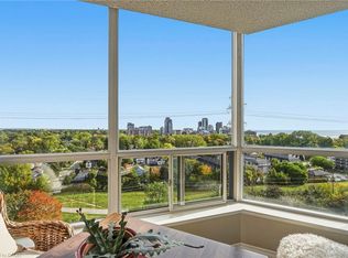 Grande Regency, Burlington, ON L7S 2J9