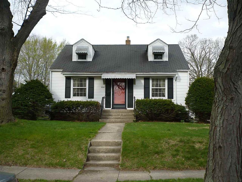 1st image of 2124 Oregon Ave