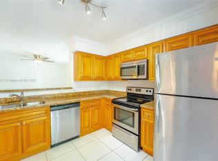 12178 Saint Andrews Pl APT 112, Hollywood, FL 33025