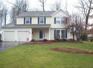 389 Macintosh Dr, Rochester, NY 14626