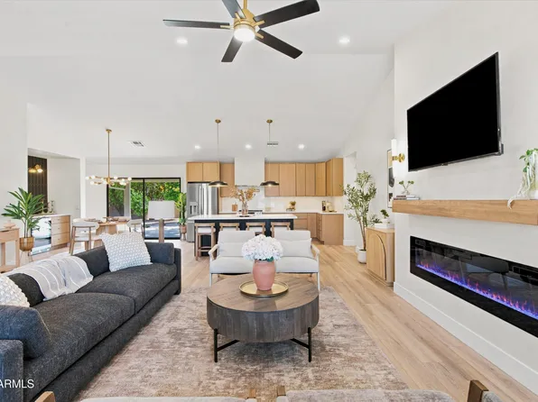 14623 W TRADING POST Drive, Sun City West, AZ 85375