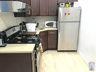 Rented by Skyline Group Real Estate