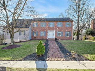 1250 Greenwood Rd, York, PA 17408