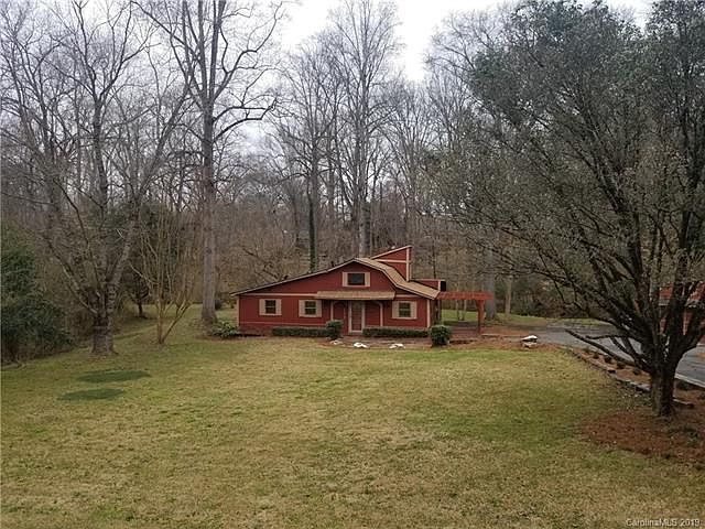 1st image of 110 Lakeview Dr