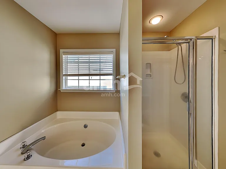1539 Anna Ruby Ln NW — Photo 12