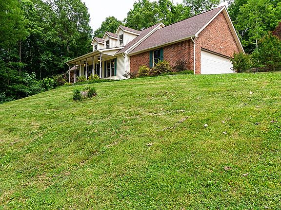 3rd image of 414 Pollard Hill Way