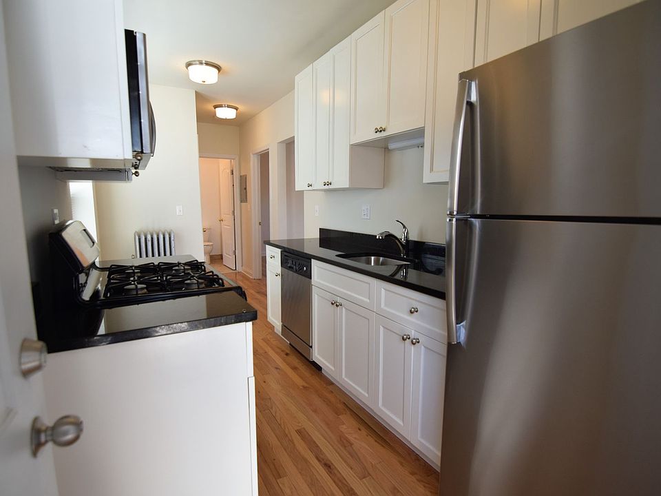 1st image of 720 W Grace St #714-3S