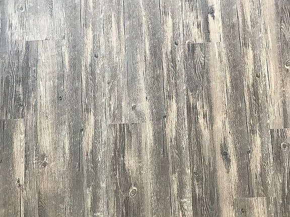 Upgraded vinyl floors