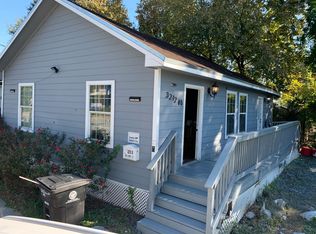 702 E 33rd St, Houston, TX 77022