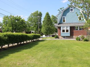 904 Edgar St, Hollidaysburg, PA 16648