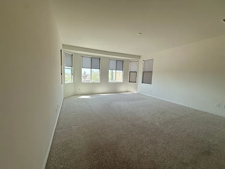 84935 Corso Ct — Photo 24