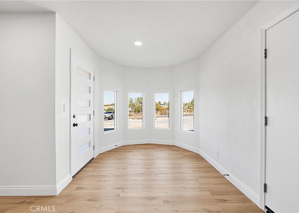 20045 Ottawa Rd, Apple Valley, CA 92308 | Zillow