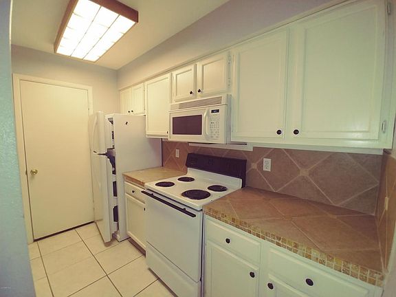 2nd image of 2220 W Dora St APT 111