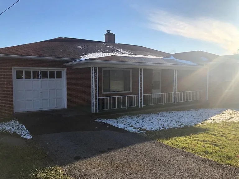 163 George St — Photo 15